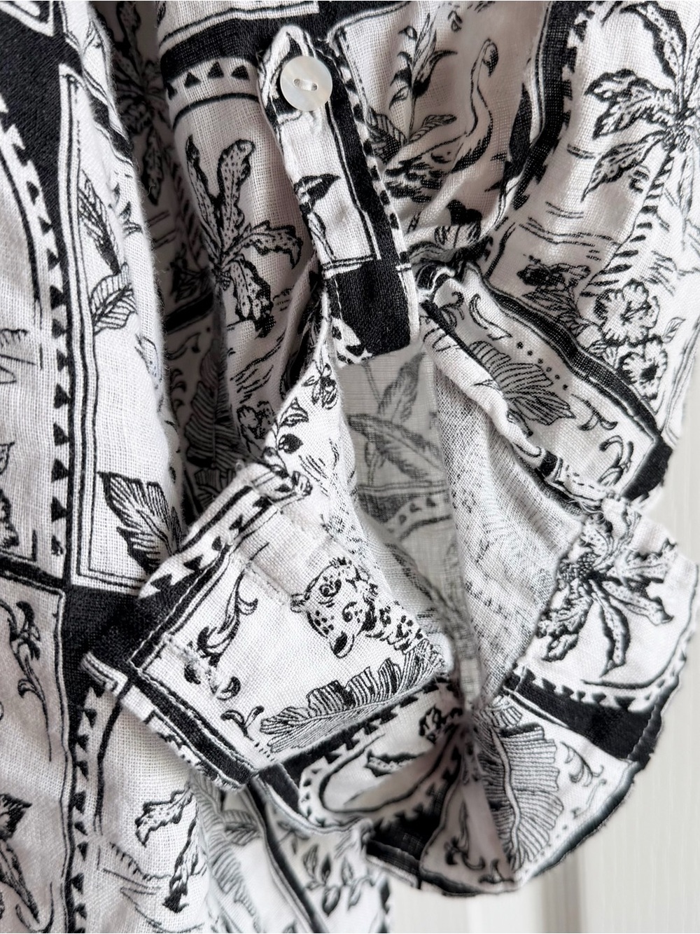 C&C California Tropical Linen Button Down Shirt - Picture 4 of 8